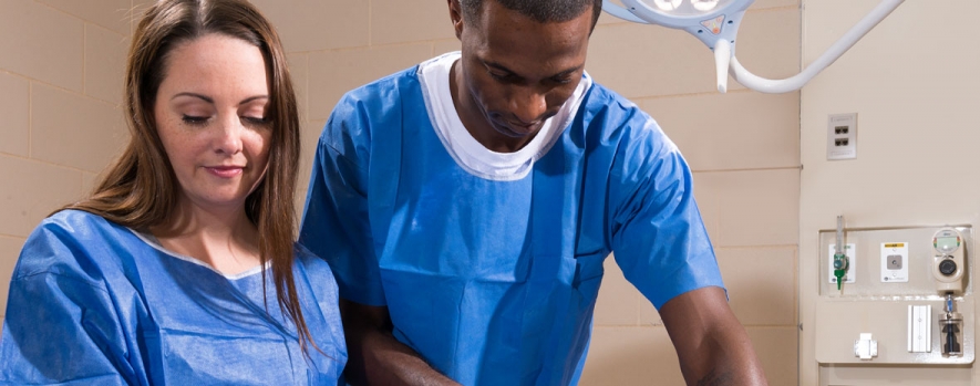 Benefits of Disposable Scrubs over Washable Scrubs